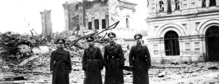 Пропонуємо до вашої уваги черговий випуск фотопроєкту «На згадку про Києво-Печерську лавру» зображення 3