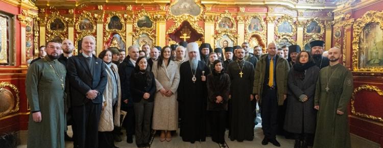Національний день молитви у Лаврі: Ближні печери стануть доступними для українців зображення 2